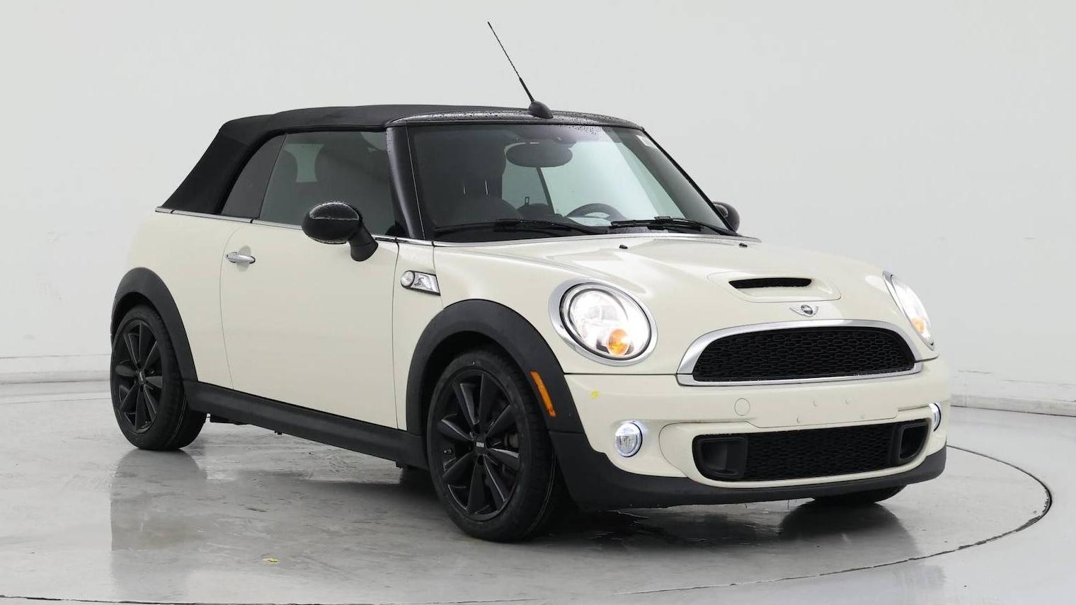 MINI COOPER CONVERTIBLE 2015 WMWZP3C58FT708562 image